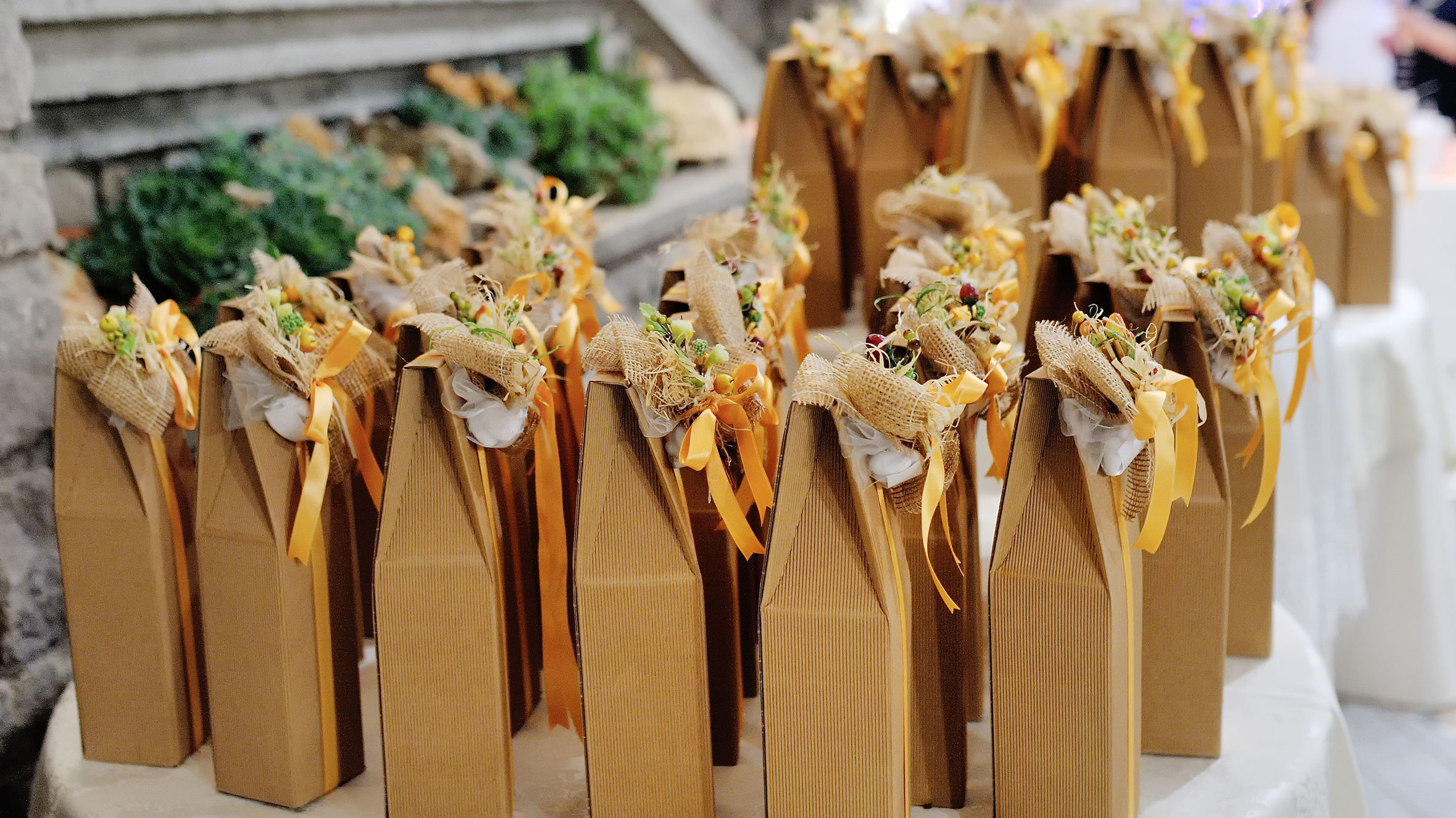 Discover these wedding favours your guests will love, from plantable invitations and succulents to personalised stationery, handmade soaps and custom tea blends.
