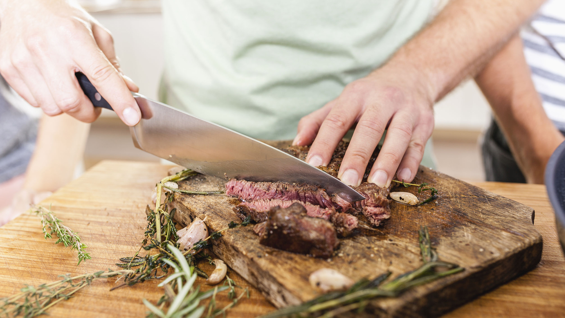 Even as you maintain good personal hygiene, it is also important to ensure that the food you eat is safe too.