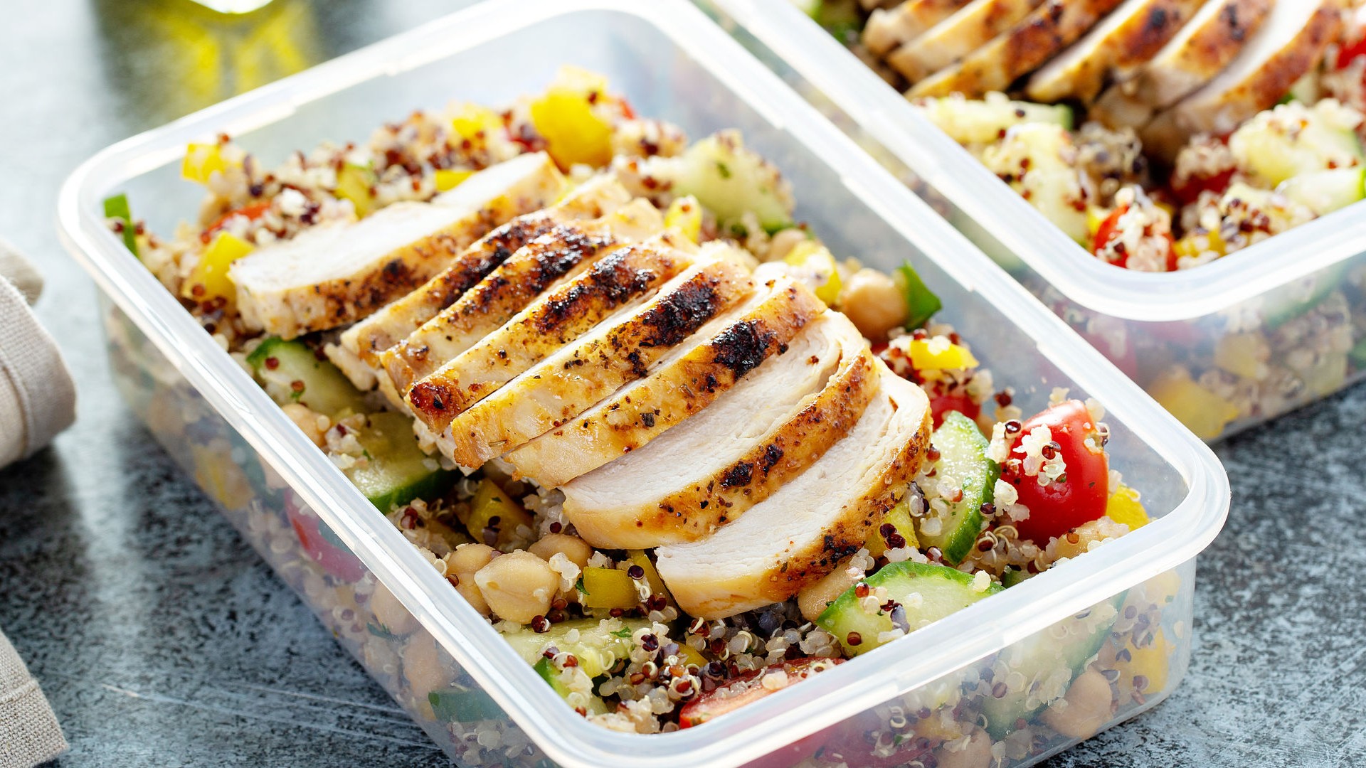 Learn how to use plastic food containers safely, including tips on microwaving, cling film, takeaway boxes and baby bottles.