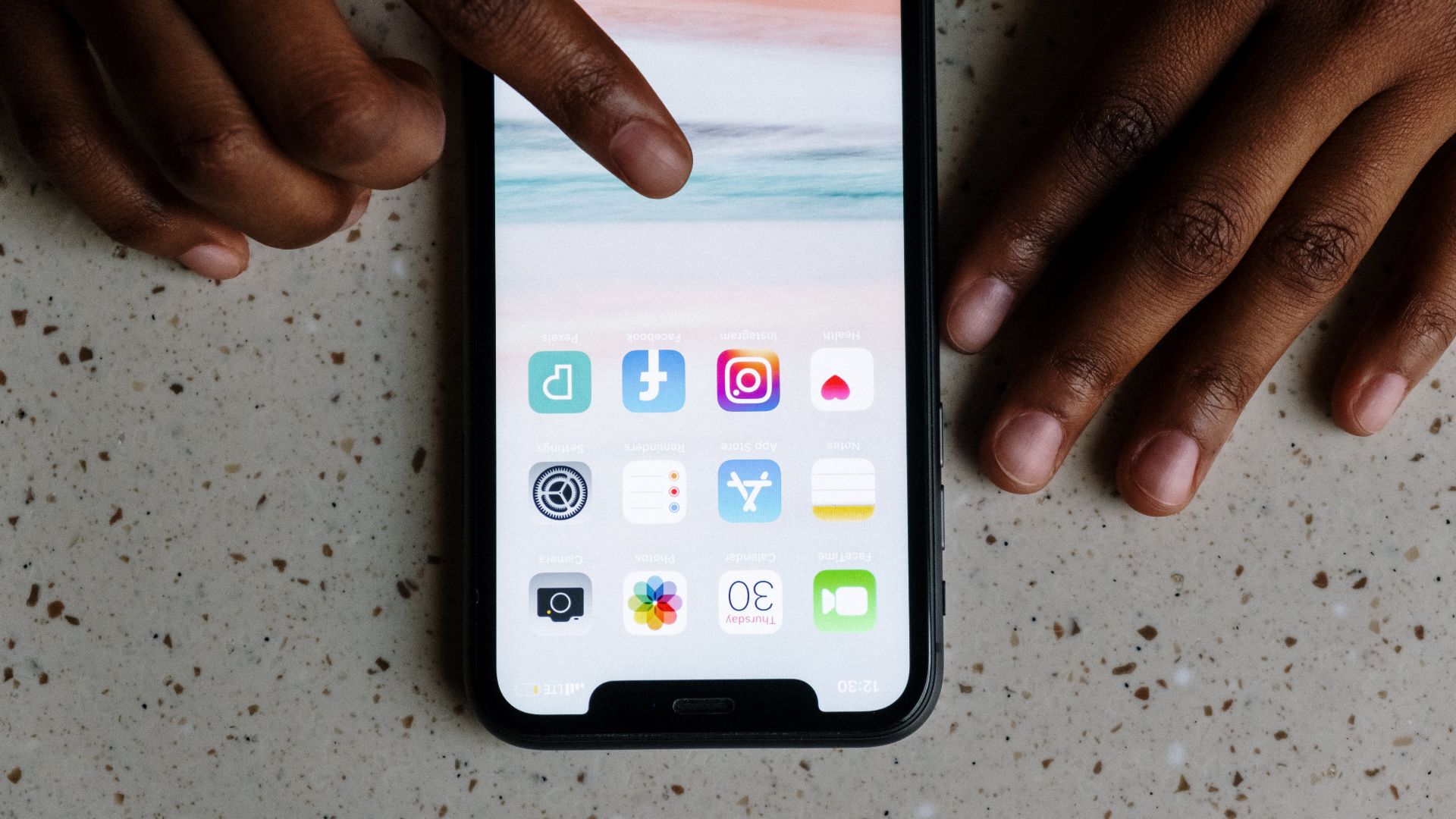 Most essential, indispensable apps that have helped Singaporeans survive this year.