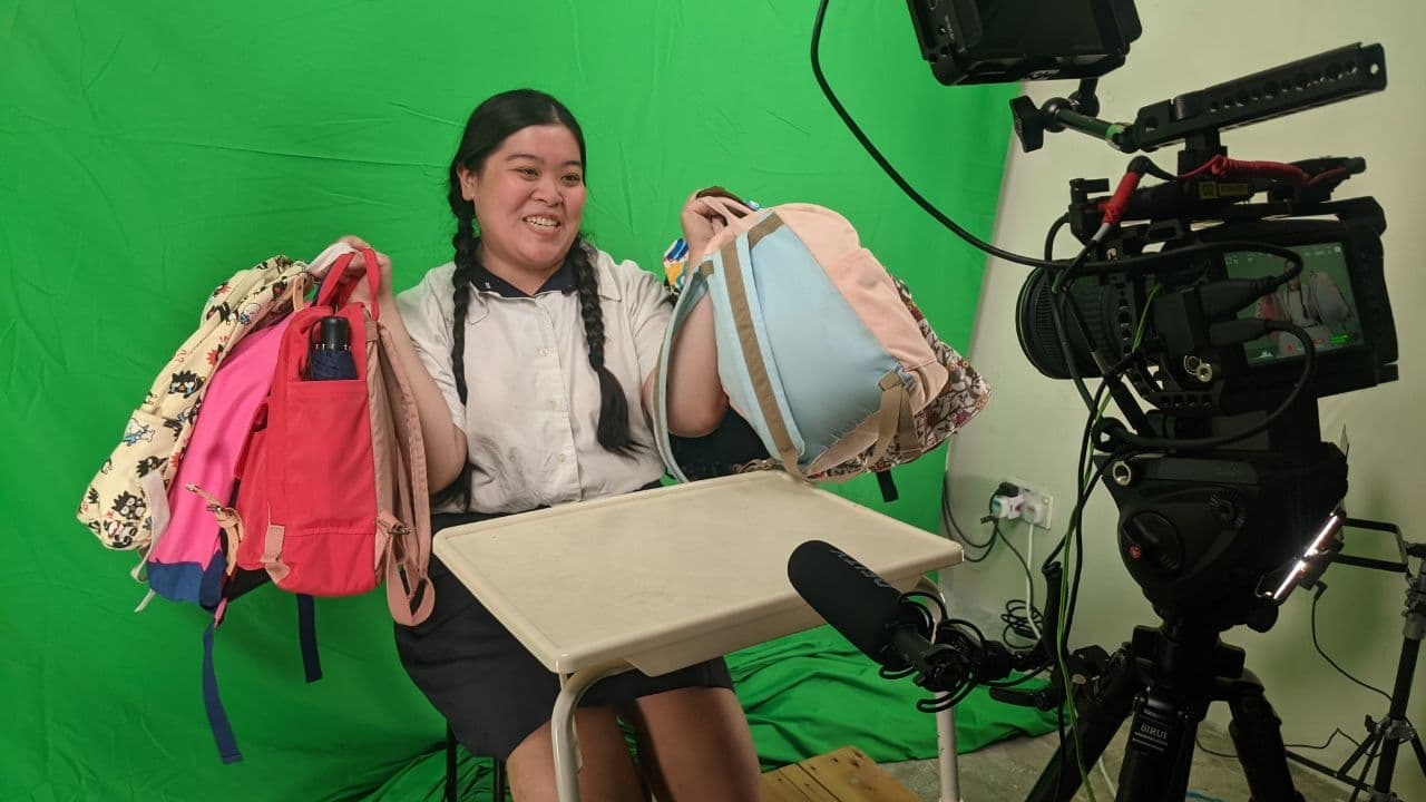 Actress Miriam Cheong puts her own woeful experiences with learning her mother tongue into a relatable talk-show format.