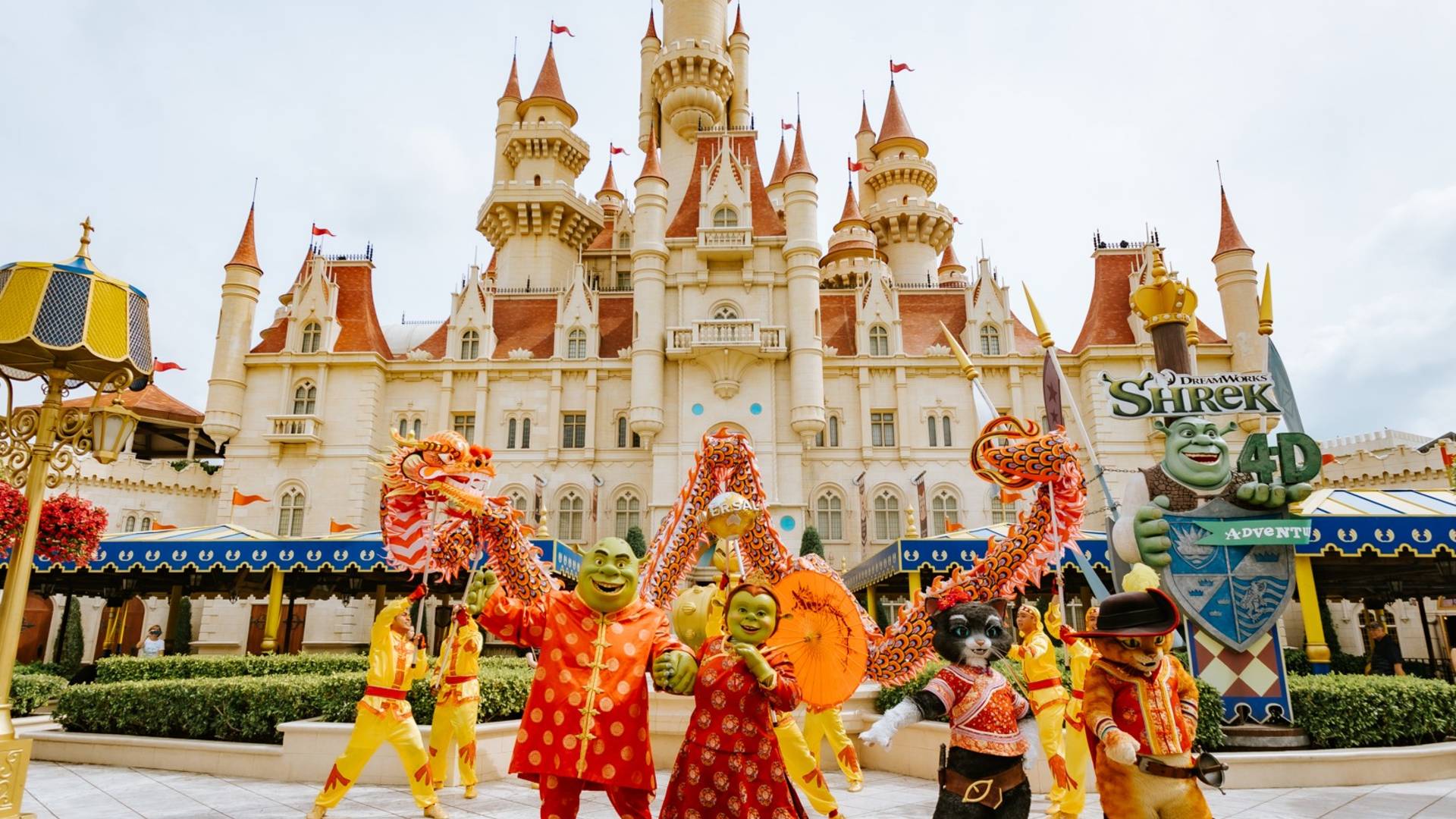 Ring in the Lunar New Year with Universal Studios Singapore's Usher in the Fun festivities this weekend.