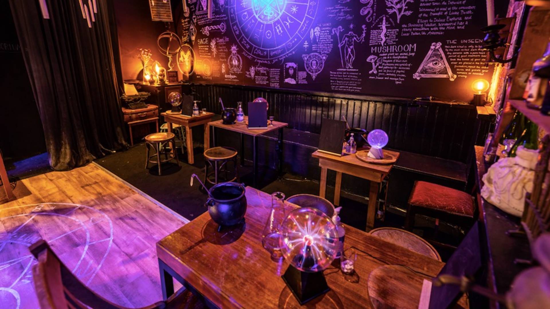 Brew your own magical potions at a wizarding pop-up bar, feast on tasty Cantonese pastries and more this weekend.