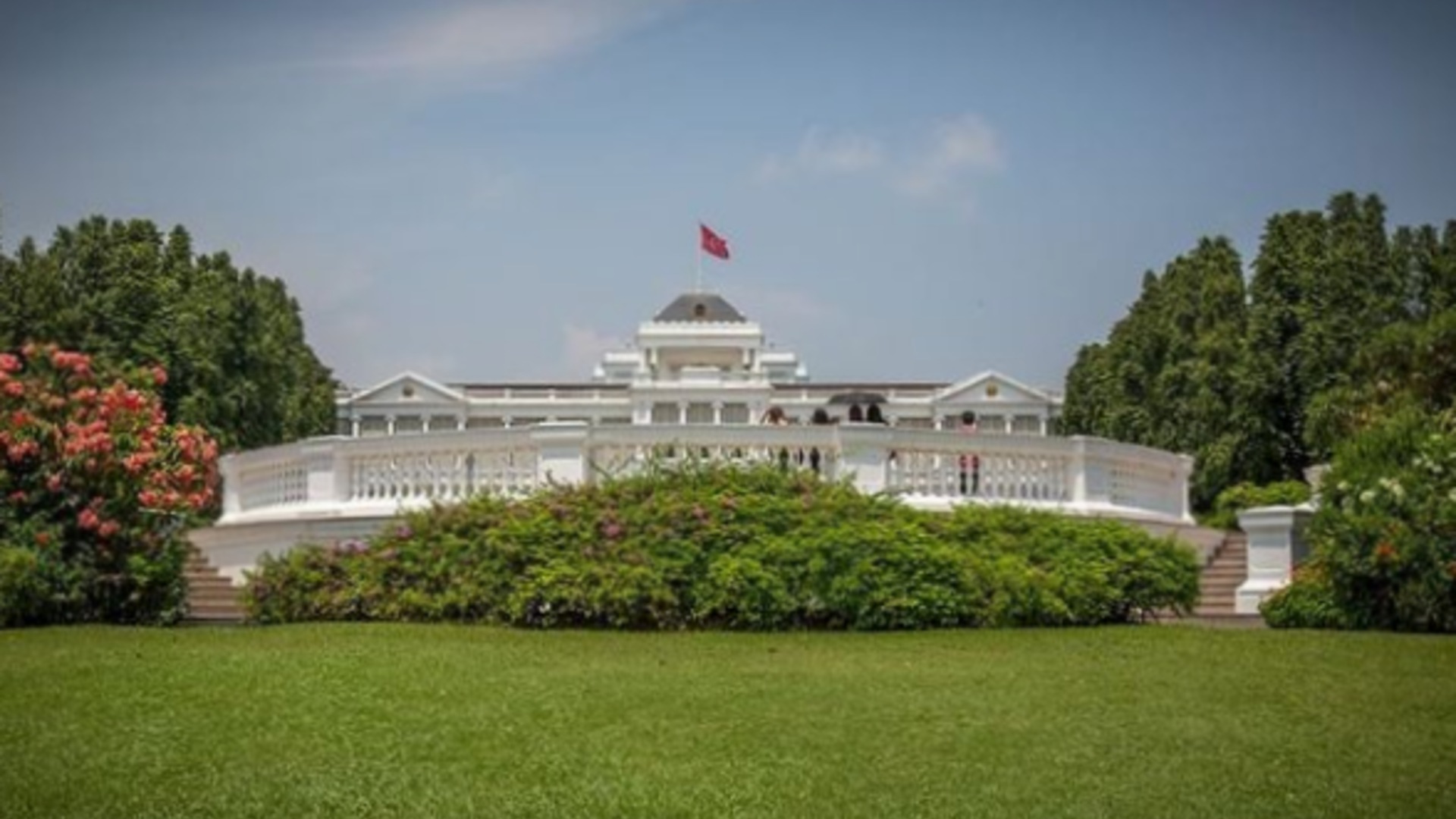 The Istana will be opening its doors to the public on 13 May 2021 to celebrate Labour Day and Hari Raya Puasa.