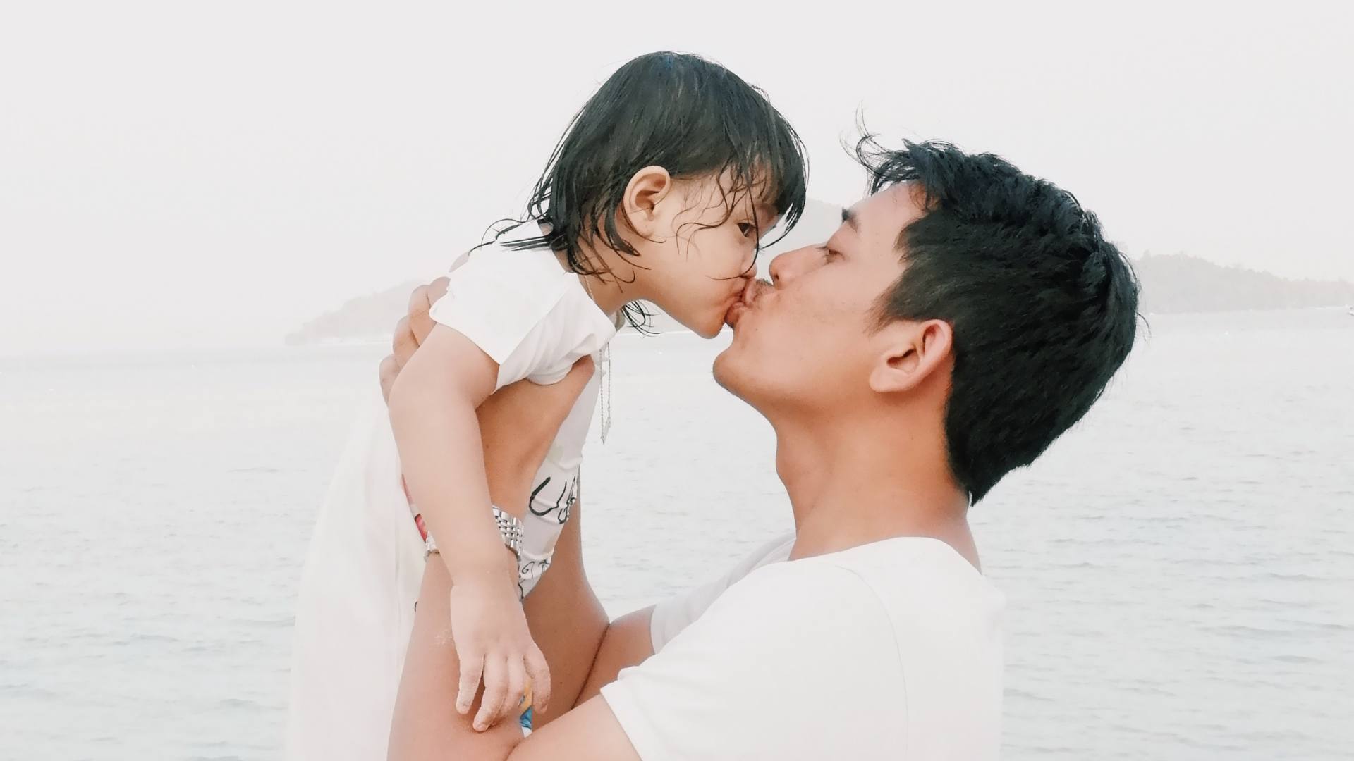Discover what to expect from fatherhood: patience, humility, money worries, less “me time,” and how your choices shape your child’s future.