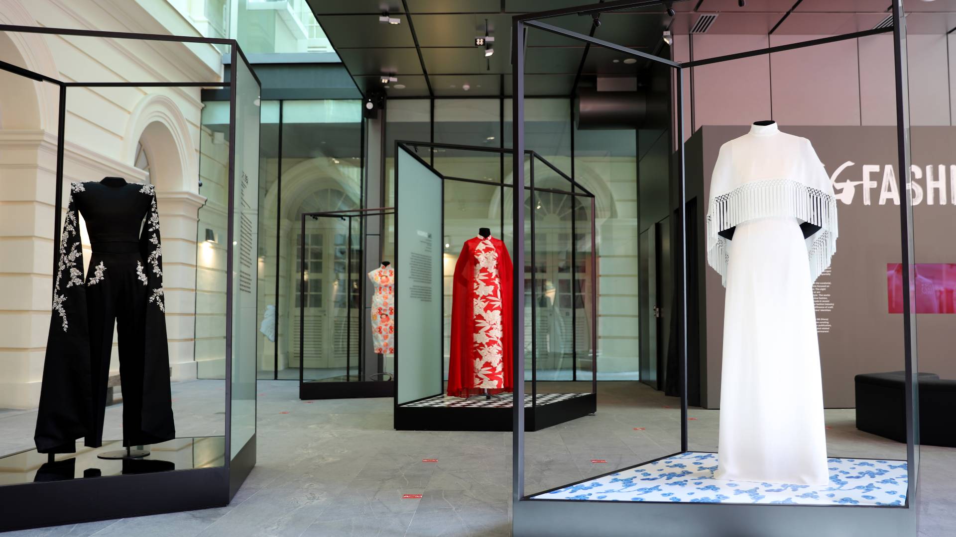 Bond with your kids while getting active, learn more about local fashion through a unique exhibition and more this weekend.