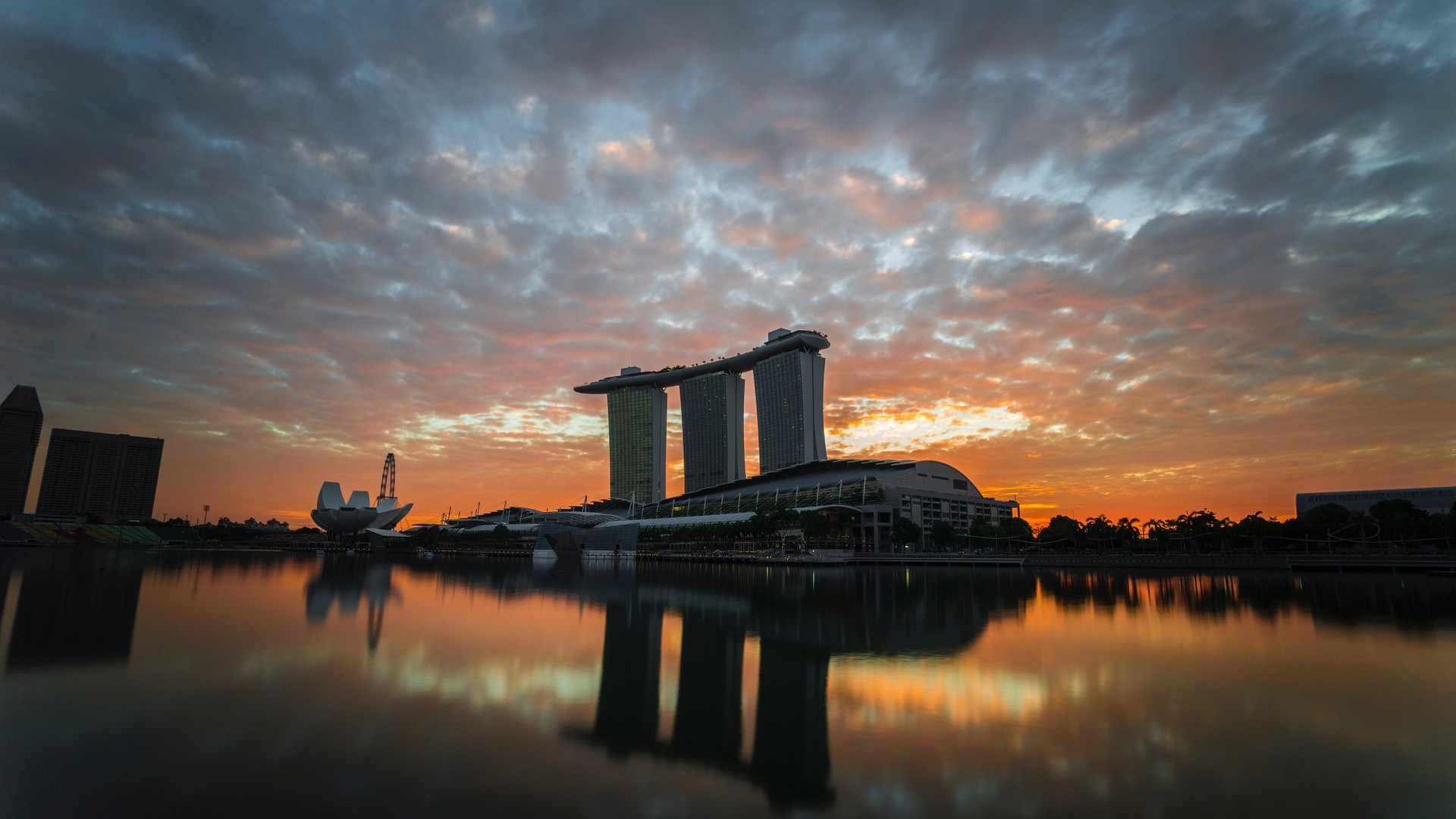 Love watching the sunset? Check out these places for a gorgeous evening view of Singapore.