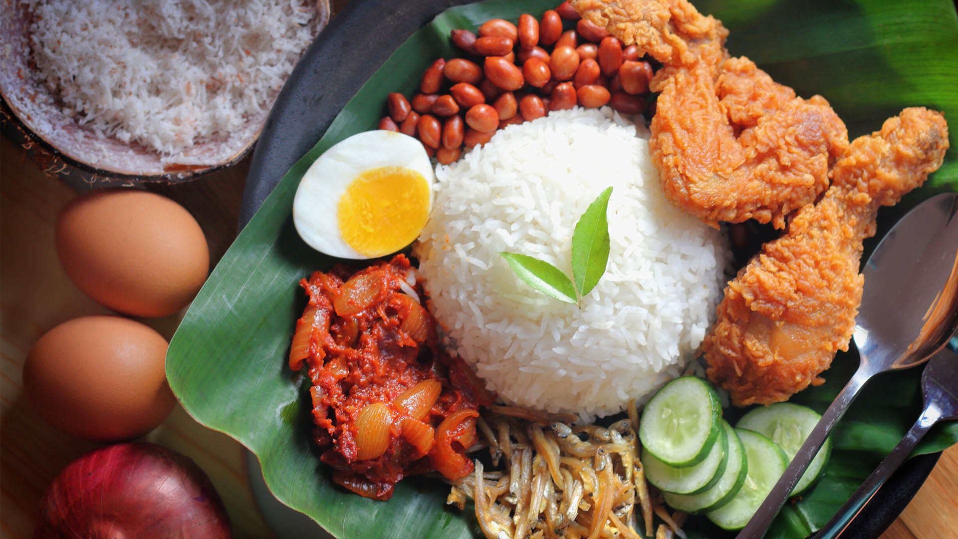 Is Nasi Lemak the #1 food-related search in Singapore? On Google and Deliveroo, the trending foods are very different from what Yahoo listed.
