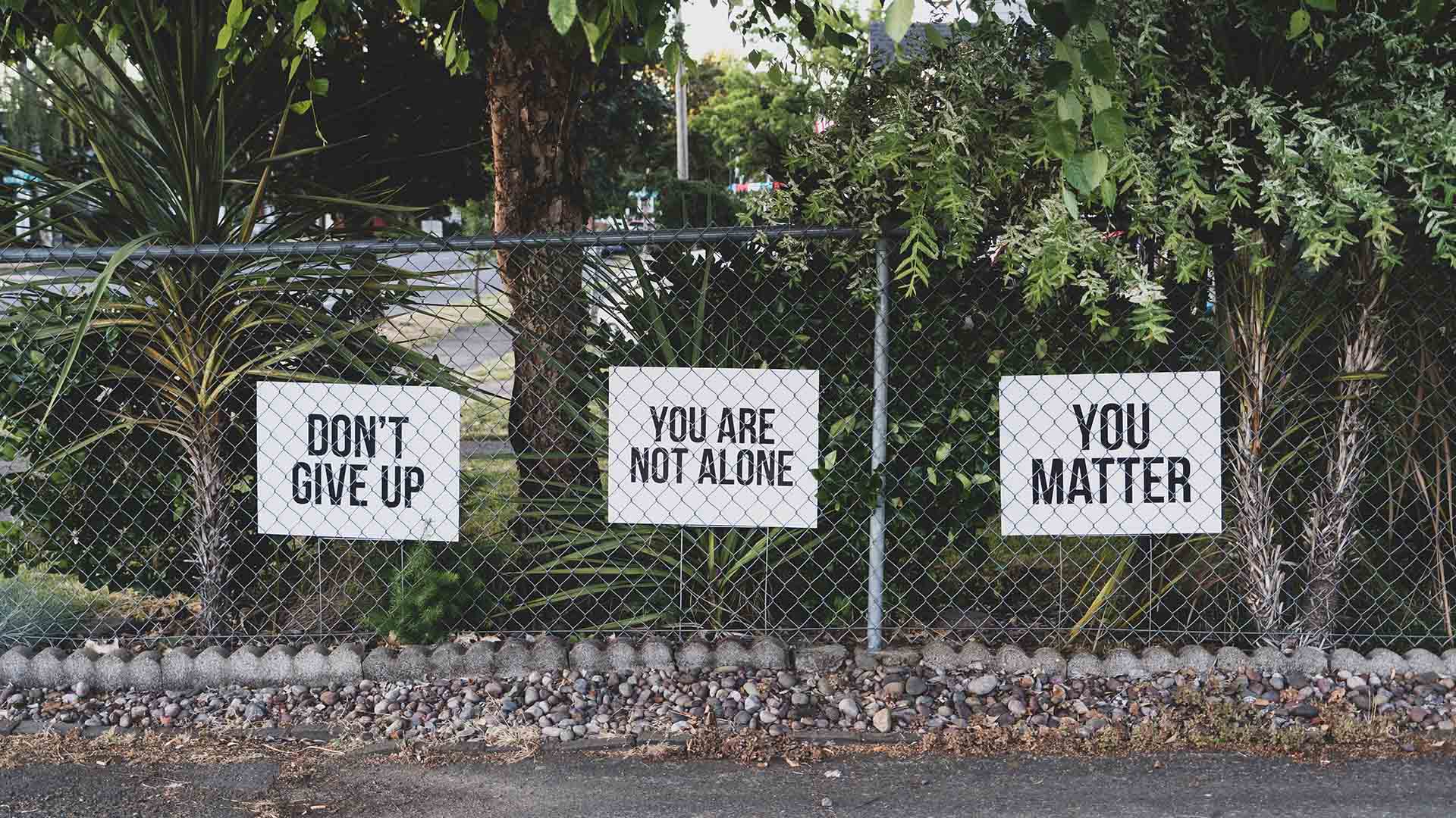 A new movement equips youths between 16 and 25 years old to identify at-risk behaviours amongst their peers, and to encourage them to seek help.