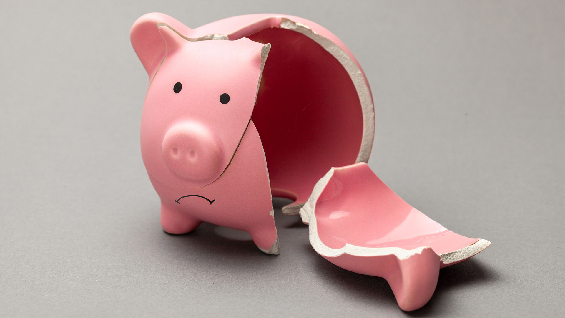 Importance of developing a money-saving habit early on in life.