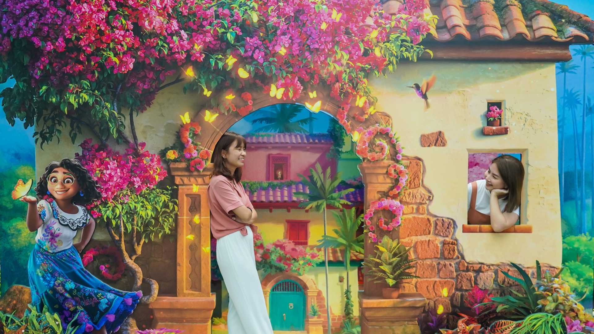 Disney100: Experience Wonder at Jewel