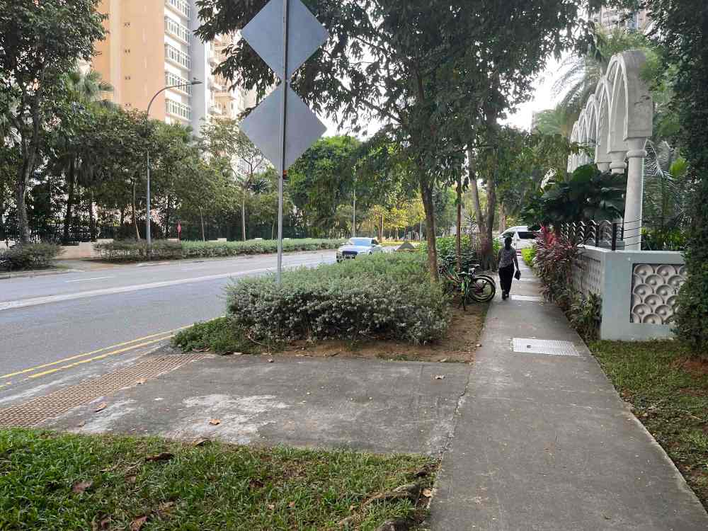 singapore sidewalks