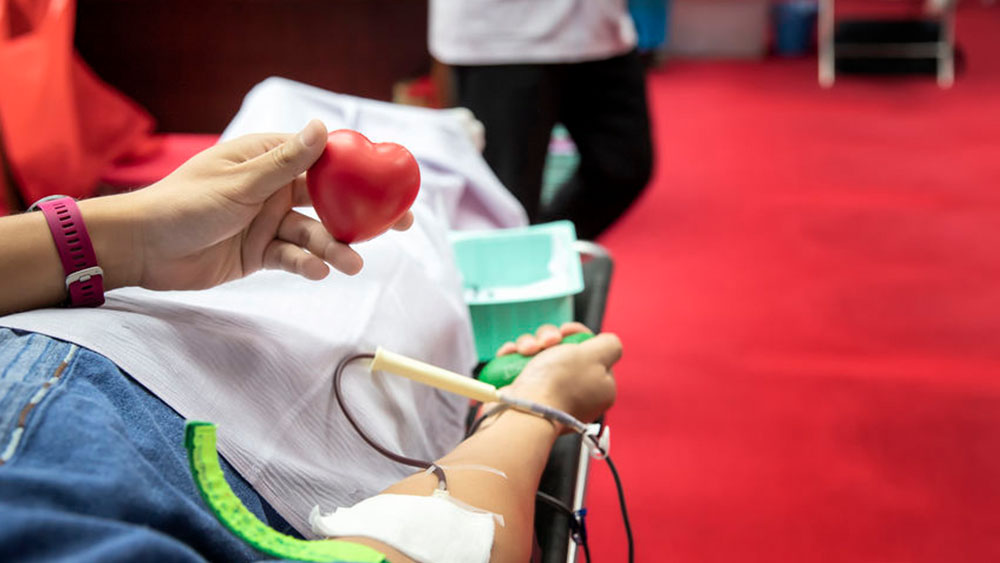 Singapore needs more than 400 units of blood a day to meet the transfusion needs of patients. Here's how you can prepare before making a lifesaving donation.