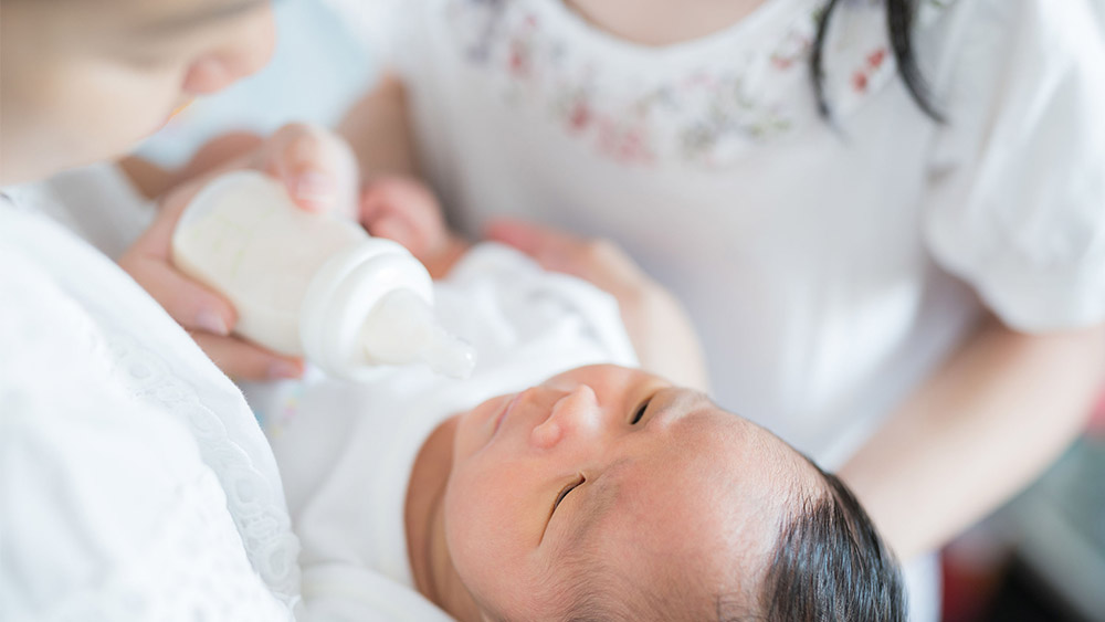 Interview questions to ask a confinement nanny before hiring.
