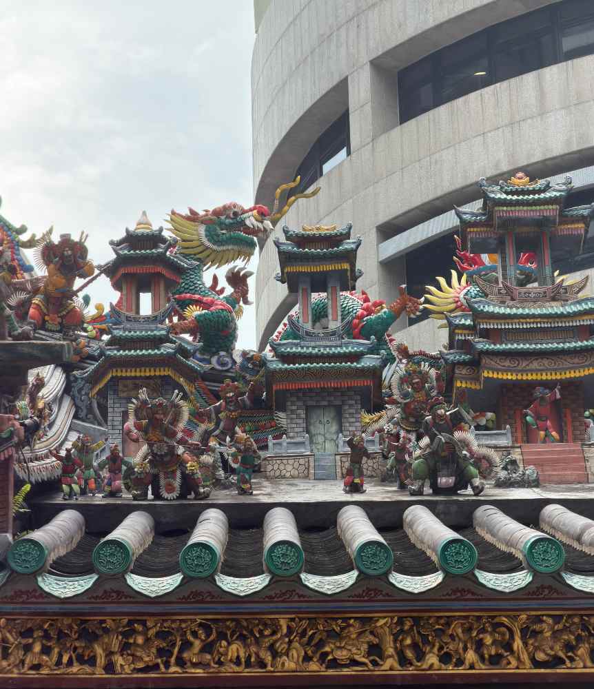 National_Monument_Yueh_Hai_Ching_Temple_Roof_2 Yueh Hai Ching temple roof decorations