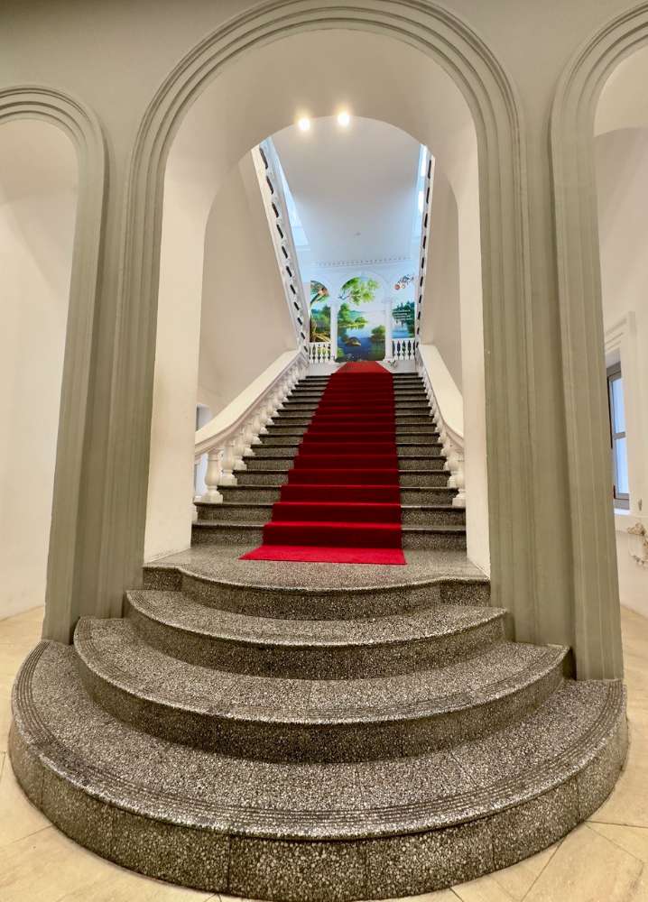 Grand staircase of the National Museum of Singapore, located on Stamford Road.