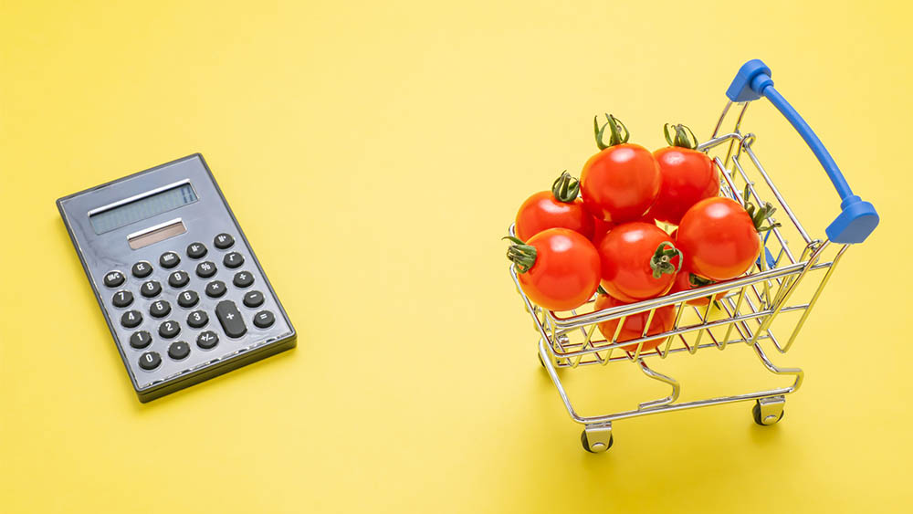 Smart ways to save money on groceries