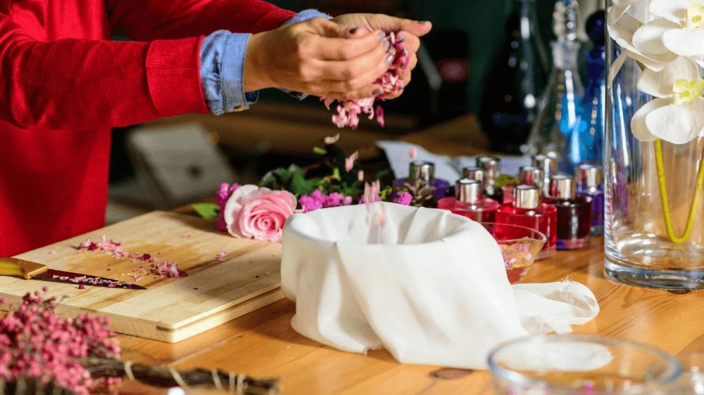 Spend quality time with Mum and give her a personalised gift she'll treasure this Mother's Day