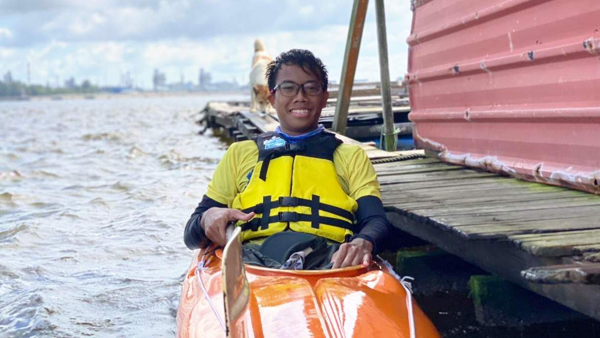 Abdul Aziz Bin Amir wasn’t always a fan of the water, but an invitation from a friend quickly changed that.