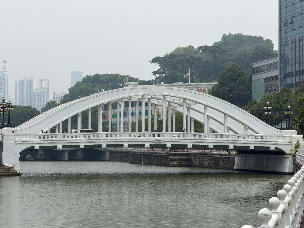Elgin Bridge, part of the Singapore River Bridges National Monument