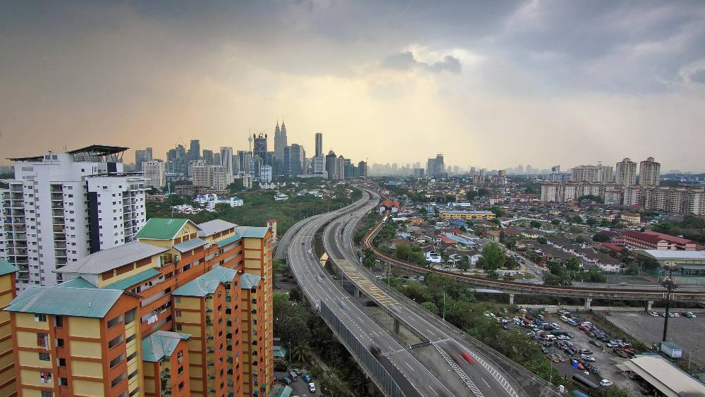 Checklist to help Singaporean drivers before and during your journey into Malaysia.