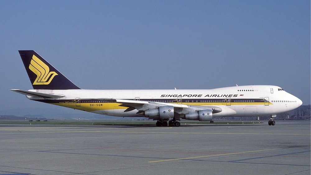 Singapore Airlines (SIA) Boeing 747-200 in the original SIA livery.