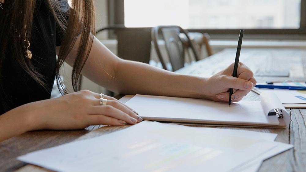 Fun fact: About 10% of the world's population is left-handed.